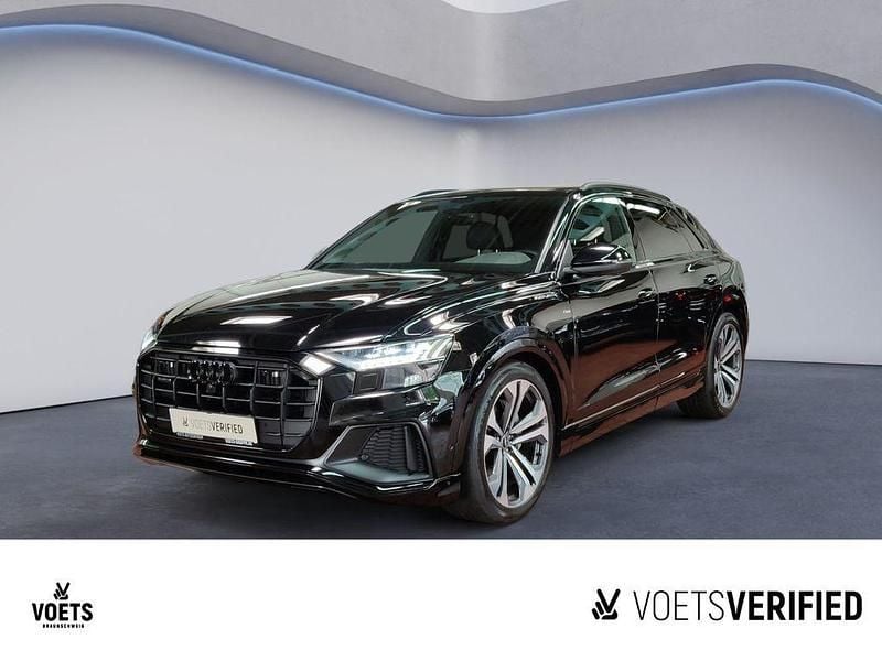 Mythosschwarz metallic Gebraucht 2023 Audi Q8 Sport SUV | 69.890 € (Superpreis) - Bild 1/4