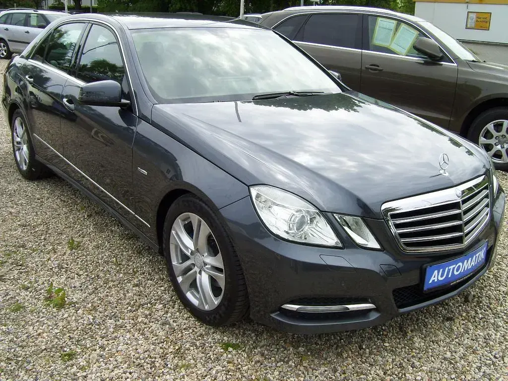 Brugt Mercedes E200 Avantgarde 184 HK (135 kW) 2012 Grå Sedan
