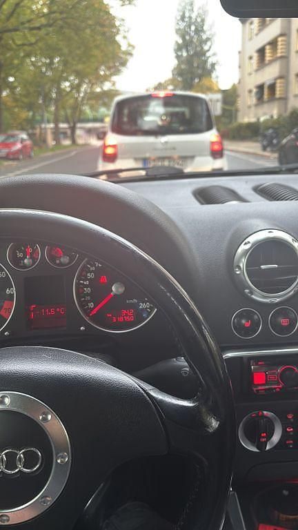 Gebraucht Audi TT Sport 180 PS (132 kW) 2000 Silber Coupé