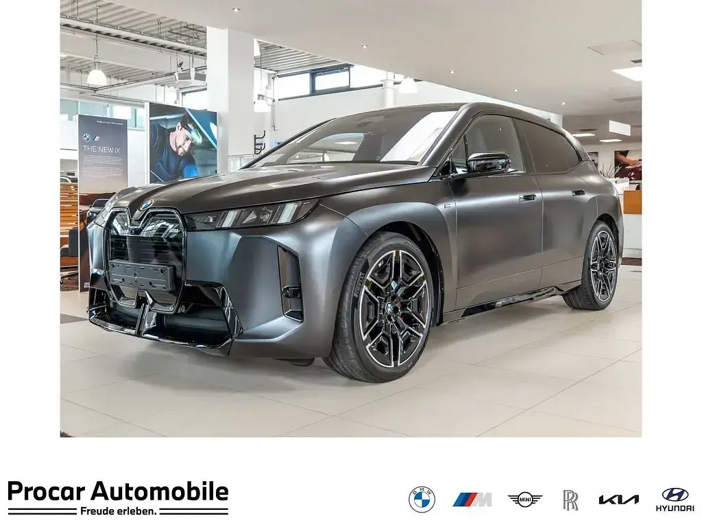 Käytetty BMW iX M Sport 484 kW (659 HP) 2026 Katumaasturi