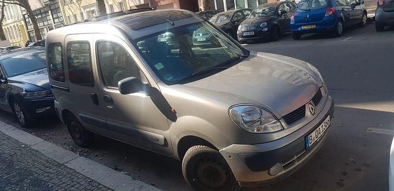 Gebraucht Renault Kangoo Authentique 58 PS (42 kW) 2005 Van / Kleinbus