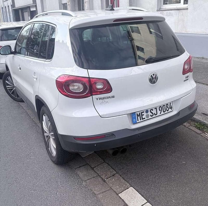 Gebraucht VW Tiguan Sportline 150 PS (110 kW) 2010 Weiß SUV