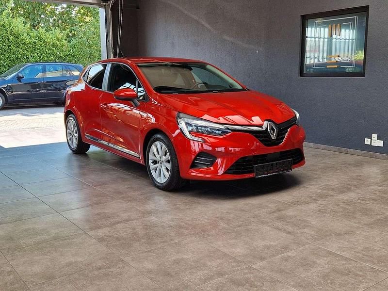 Rot Gebraucht 2021 Renault Clio V Experience Kleinwagen | 12.999 € (Guter Preis) - Bild 1/2