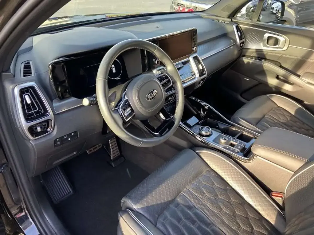 Gebraucht Kia Sorento Platinum 179 PS (131 kW) 2021 Schwarz SUV
