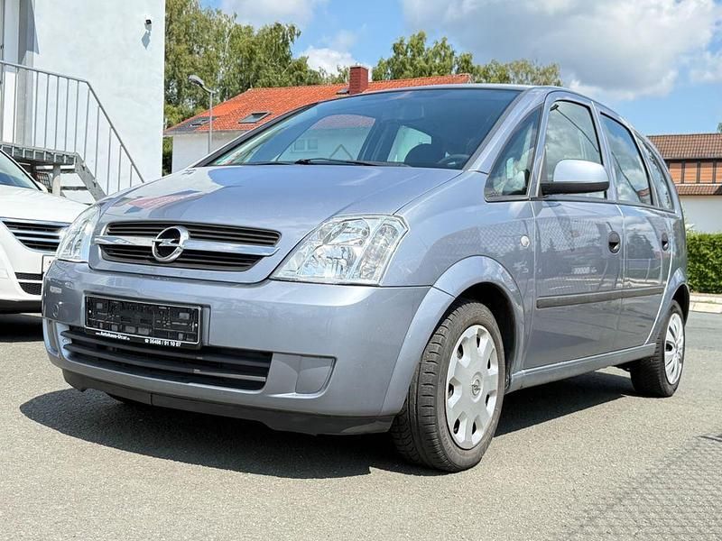 Używany Opel Meriva 101 KM (74 kW) 2004 Srebrny Minivan