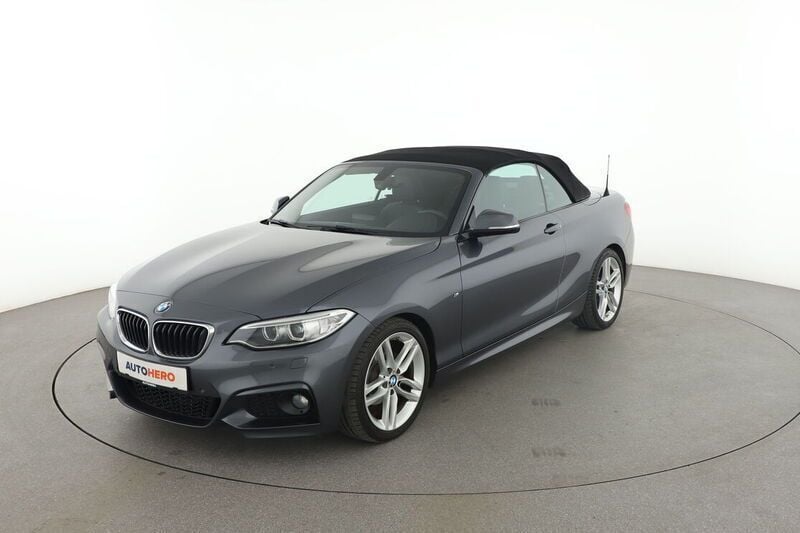 Grau Gebraucht 2016 BMW 218 M Sport Cabrio | 20.020 € (Fairer Preis) - Bild 1/4