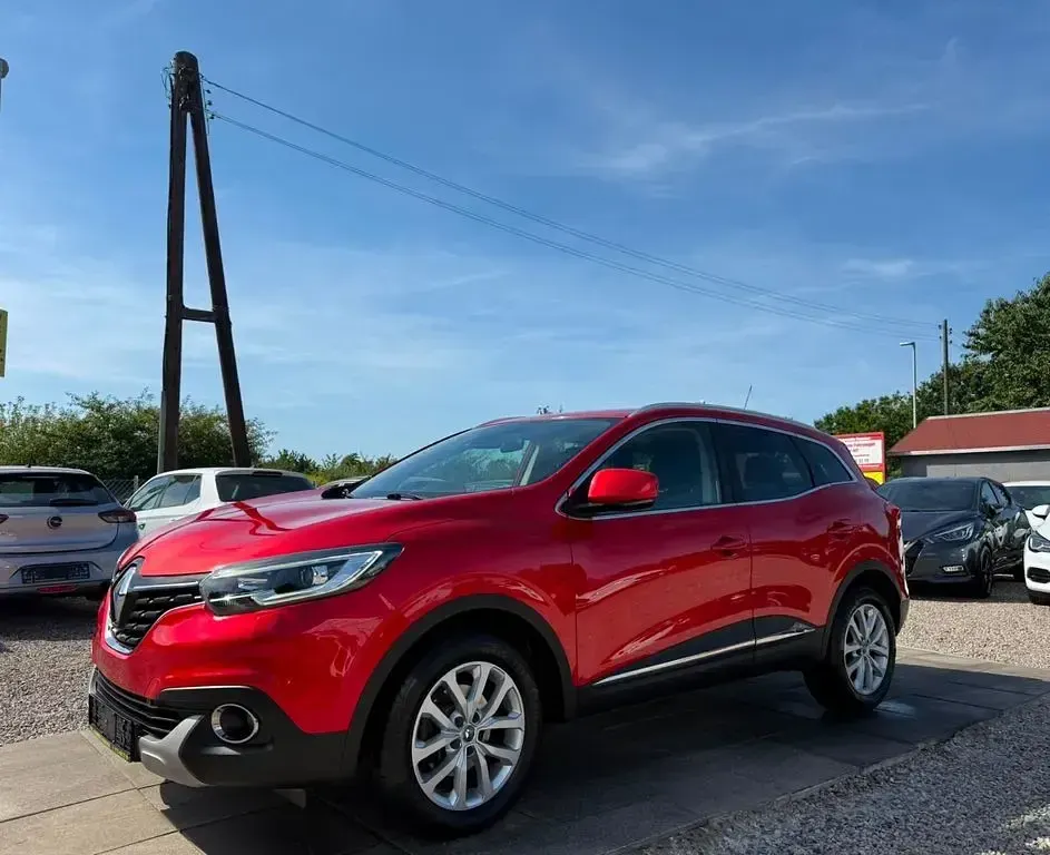 Gebraucht Renault Kadjar XMOD 131 PS (96 kW) 2016 Rot SUV
