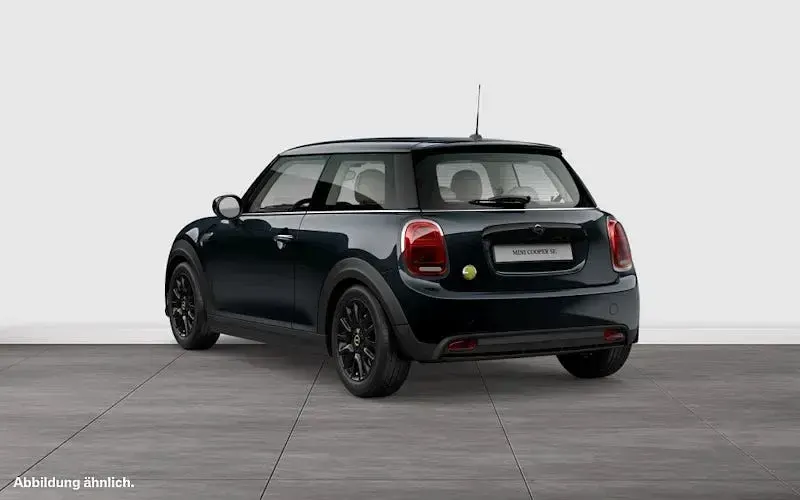 Usata Mini Cooper SE Classic 135 kW (184 CV) 2023 Nero Utilitaria
