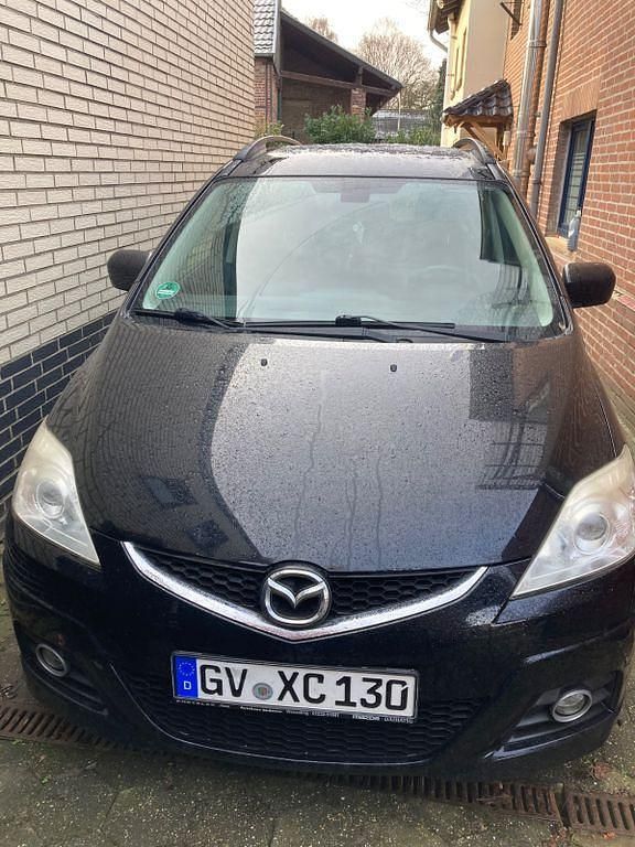 Grau Gebraucht 2011 Mazda 5 Center-Line Van / Kleinbus | 2.800 € (Superpreis) - Bild 1/4