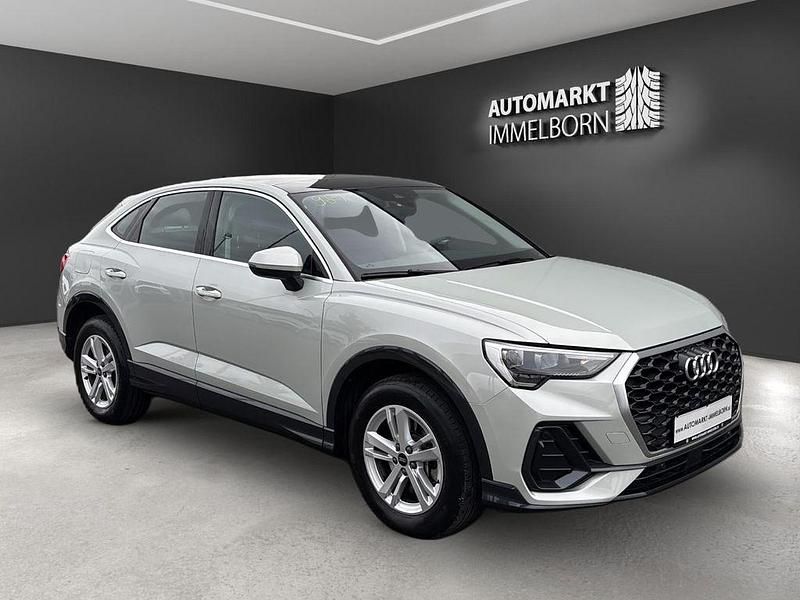 Tausilber (metallic) Gebraucht 2022 Audi Q3 Sportback Ambiente SUV | 32.890 € (Guter Preis) - Bild 1/4