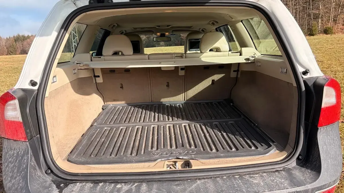Gebraucht Volvo XC70 238 PS (175 kW) 2008 Weiß Kombi