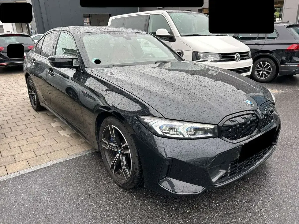 Gebraucht BMW 340 374 PS (275 kW) 2023 Saphirschwarz Limousine