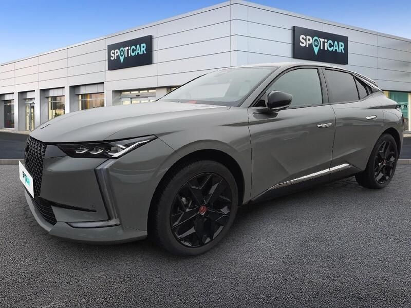 Grau Gebraucht 2023 DS Automobiles DS4 Performance Line Plus Limousine | 25.990 € (Guter Preis) - Bild 1/4