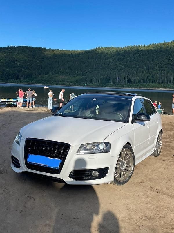 Weiß Gebraucht 2009 Audi S3 Kleinwagen | 13.100 € (Teuer) - Bild 1/4