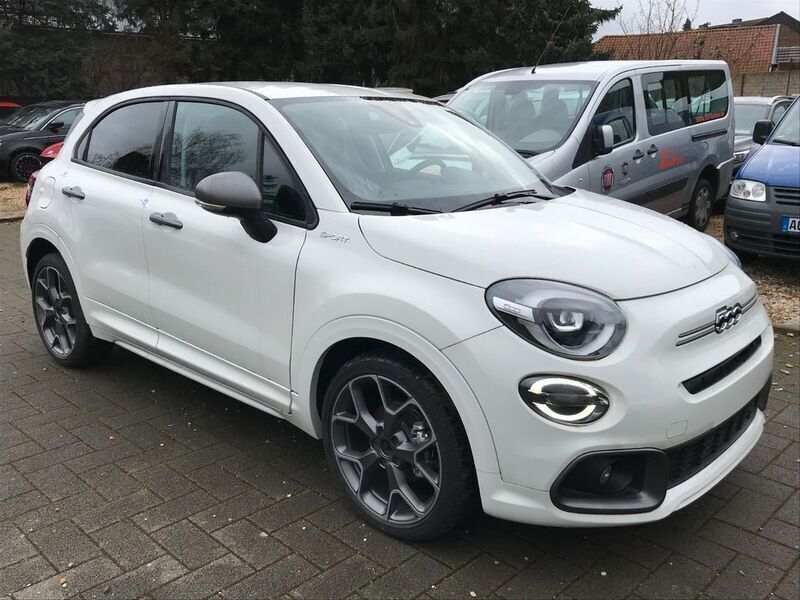 Weiß Gebraucht 2023 Fiat 500X Sport SUV | 23.990 € (Fairer Preis) - Bild 1/4