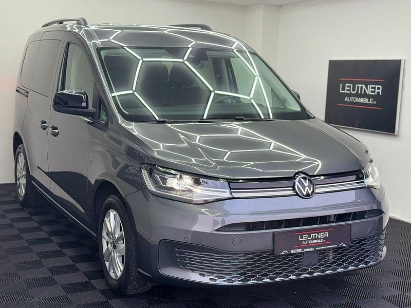 Grau Gebraucht 2022 VW Caddy Life Van / Kleinbus | 24.499 € (Guter Preis) - Bild 1/4