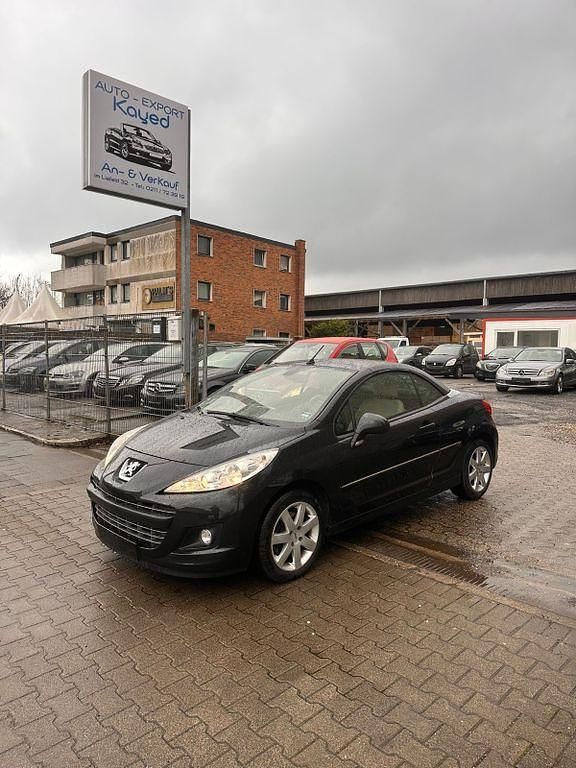 Gebraucht Peugeot 207 CC Platinum 120 PS (88 kW) 2011 Schwarz Cabrio