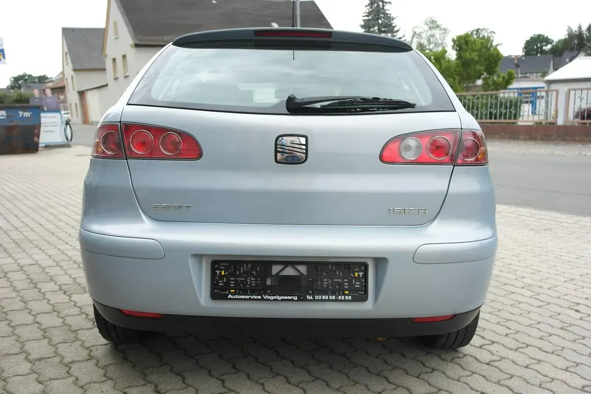 Gebraucht Seat Ibiza Stella 64 PS (47 kW) 2003 Blau Kleinwagen