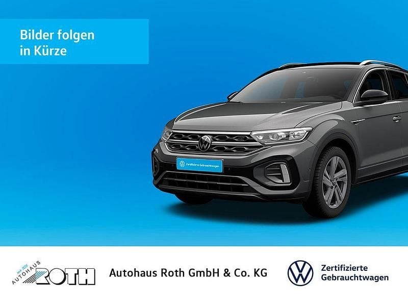 Weiss Gebraucht 2015 VW up! Cup Kleinwagen | 7.897 € (Etwas zu teuer) - Bild 1/2