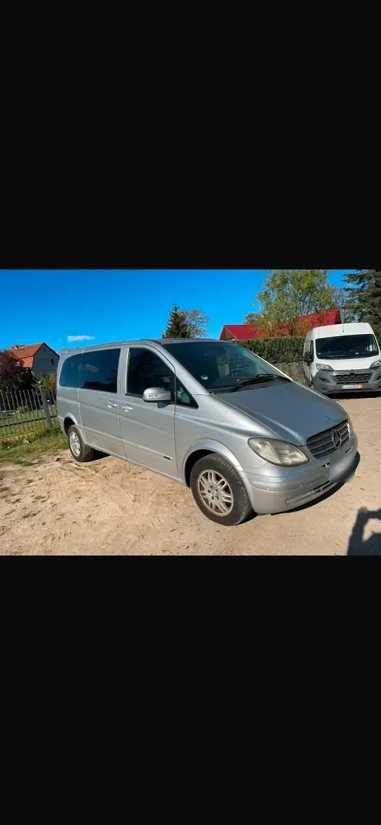 Gebraucht Mercedes Viano 130 PS (95 kW) 2004 Silber Van / Kleinbus