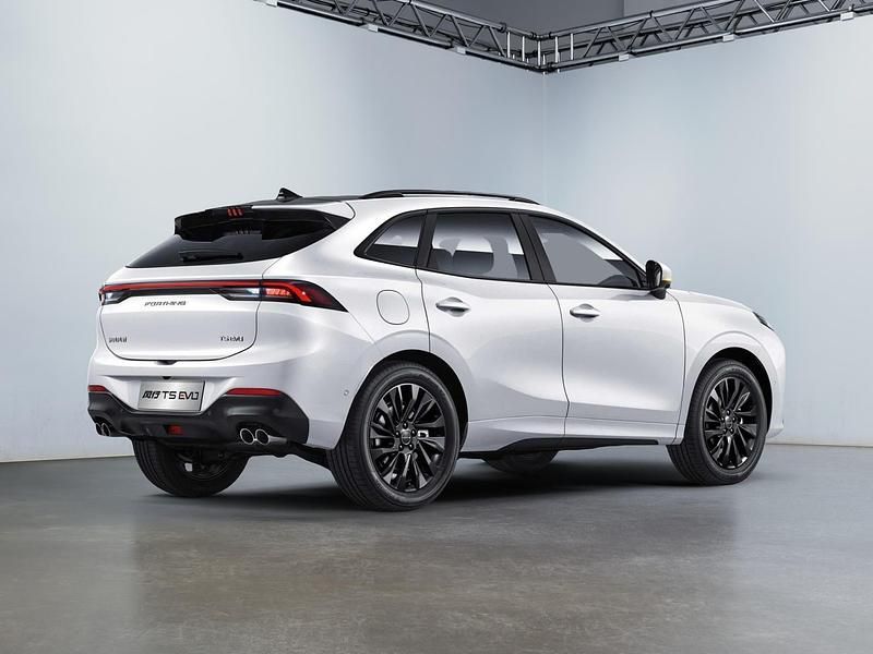 Neu Forthing Friday EV 150 kW (204 PS) 2025 SUV