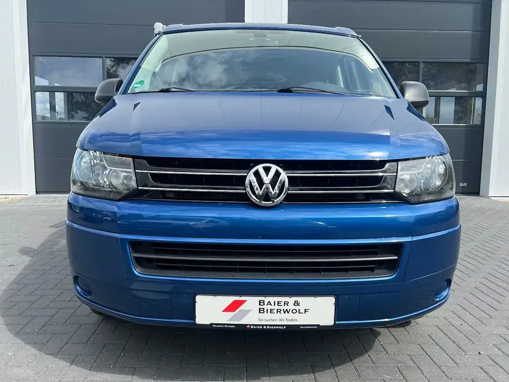 Gebraucht VW California Beach 140 PS (102 kW) 2011 Blau Van