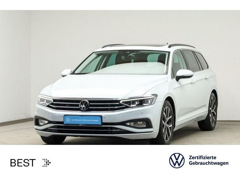 Gebraucht VW Passat R-line 150 PS (110 kW) 2022 Weiß Kombi