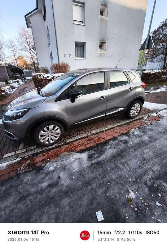 Second-hand Renault Captur 90 CP (66 kW) 2016 Argintiu SUV