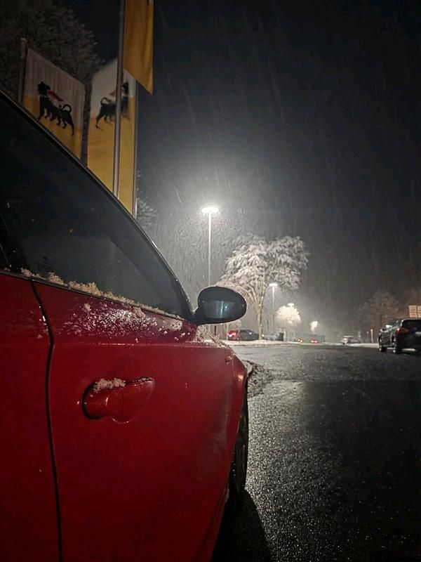 Second-hand BMW 123 204 CP (150 kW) 2008 Roșu Hatchback