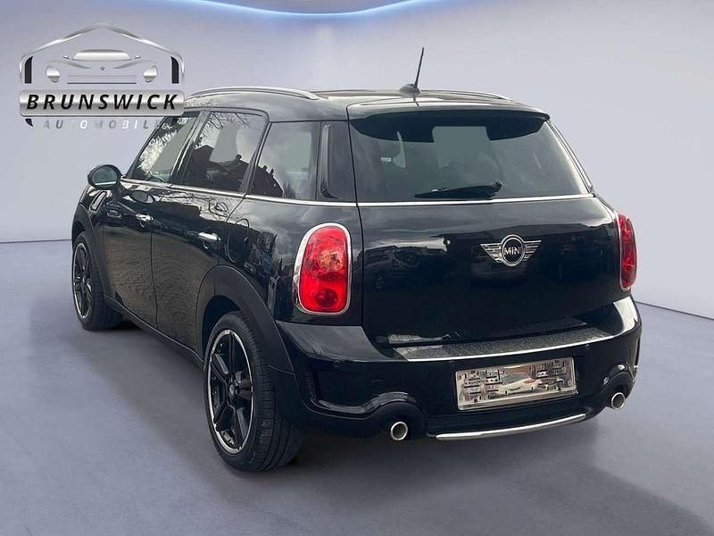 Gebraucht Mini Cooper SD 143 PS (105 kW) 2014 Absolute black Kleinwagen
