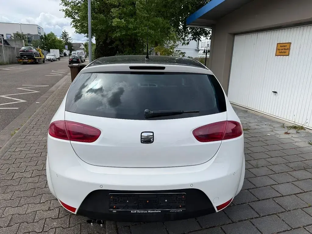 Gebraucht Seat Leon FR 160 PS (117 kW) 2012 Weiß Limousine