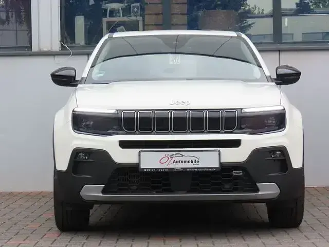 Gebraucht Jeep Avenger 101 PS (74 kW) 2024 Weiß SUV