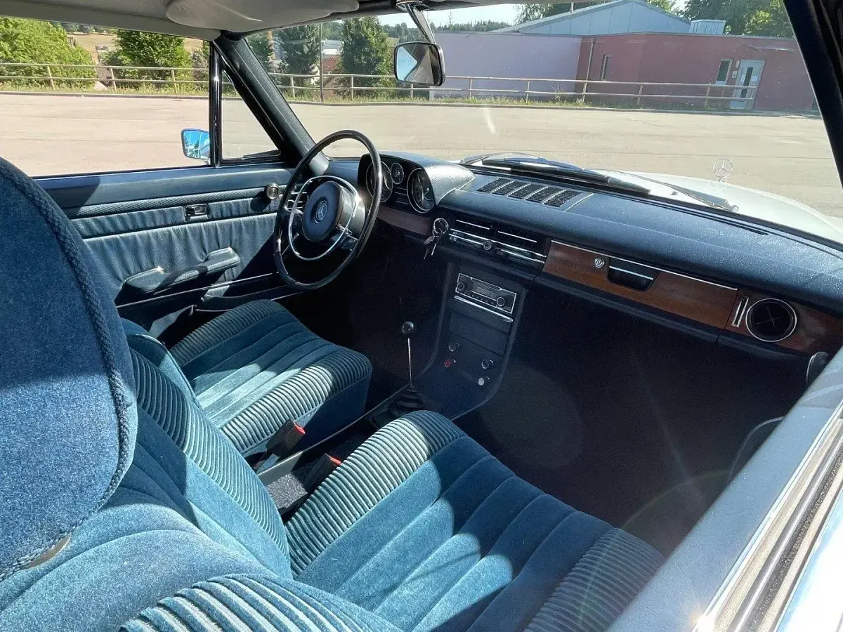 Gebraucht Mercedes 250 150 PS (110 kW) 1969 Coupé