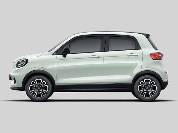 Neu Leapmotor T03 69 kW (95 PS) 2025 Grün (mint green met.) Kleinwagen