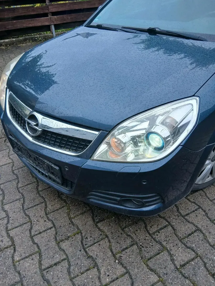 Gebraucht Opel Vectra 155 PS (114 kW) 2007 Blau Limousine