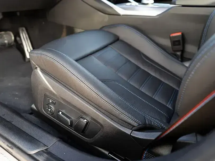 Gebraucht BMW M340 Comfort Edition 340 PS (250 kW) 2026 Saphirschwarz metallic Limousine