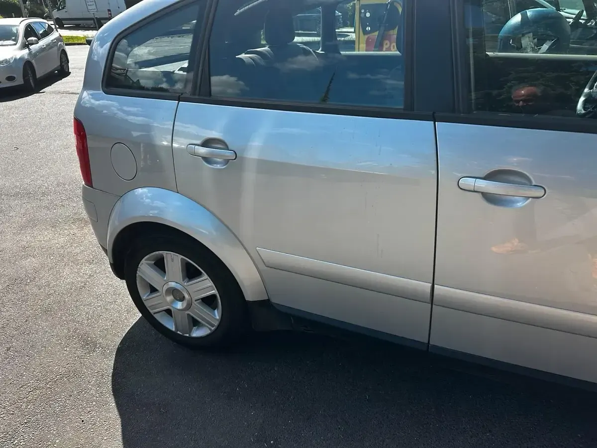 Gebraucht Audi A2 75 PS (55 kW) 2001 Silber Kleinwagen