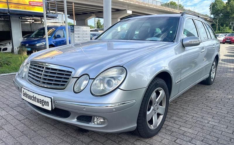 Gebraucht Mercedes E240 177 PS (130 kW) 2003 Silber Limousine