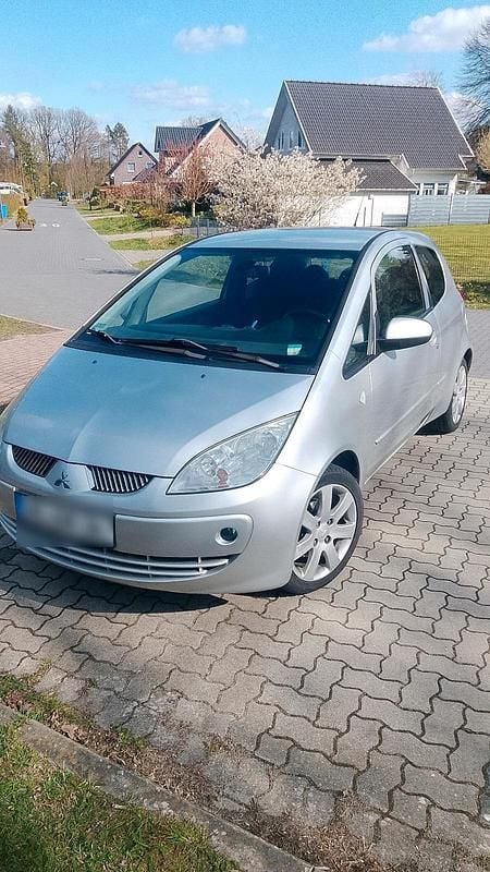 Gebraucht Mitsubishi Colt 75 PS (55 kW) 2007 Silber Kleinwagen