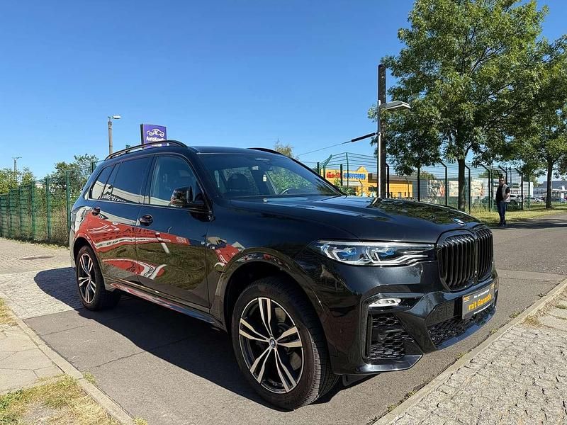 Gebraucht BMW X7 530 PS (389 kW) 2021 Schwarz SUV