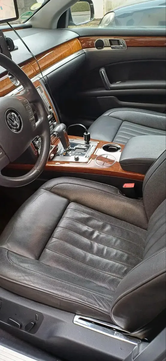 Gebraucht VW Phaeton 239 PS (175 kW) 2012 Schwarz Limousine