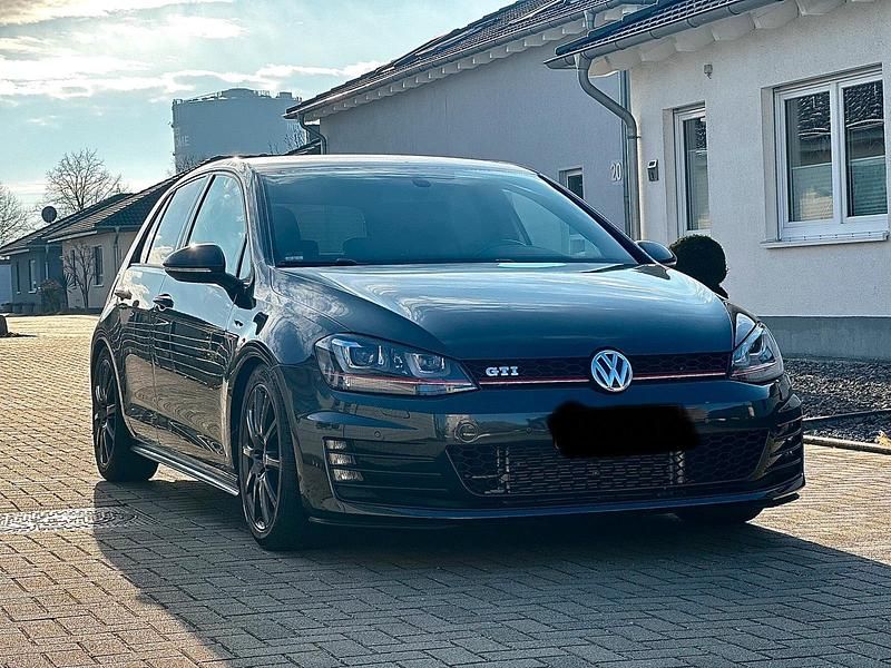 Grau Gebraucht 2014 VW Golf VII GTI Kleinwagen | 12.700 € (Fairer Preis) - Bild 1/4