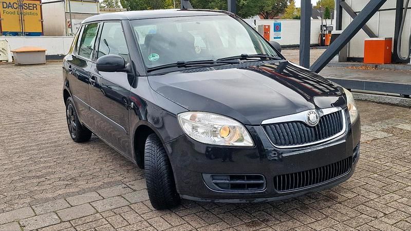 Gebraucht Skoda Fabia 60 PS (44 kW) 2009 Schwarz Kleinwagen