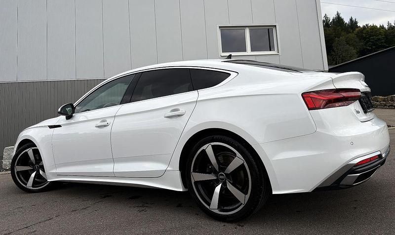 Gebraucht Audi A5 Sport 204 PS (150 kW) 2022 Weiß Coupé