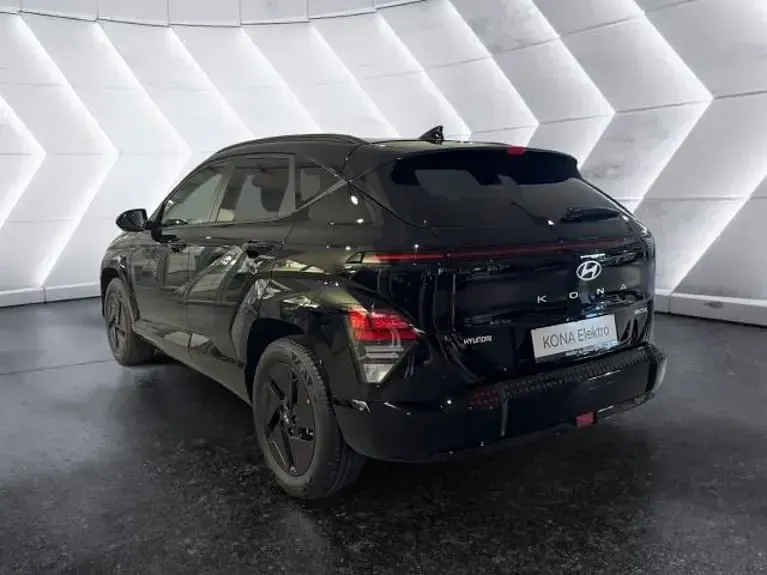Gebraucht Hyundai Kona Trend 150 kW (204 PS) 2025 Schwarz SUV