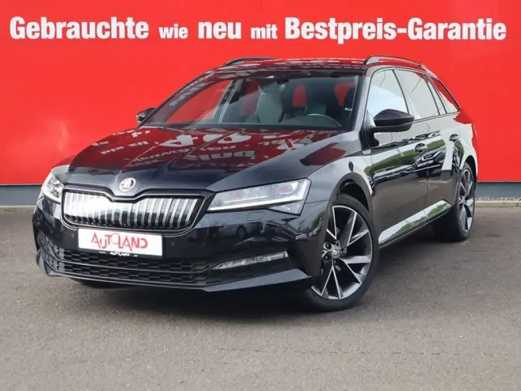 Gebraucht Skoda Superb 218 PS (160 kW) 2021 Blackmagic perleffekt (metallic) Kombi