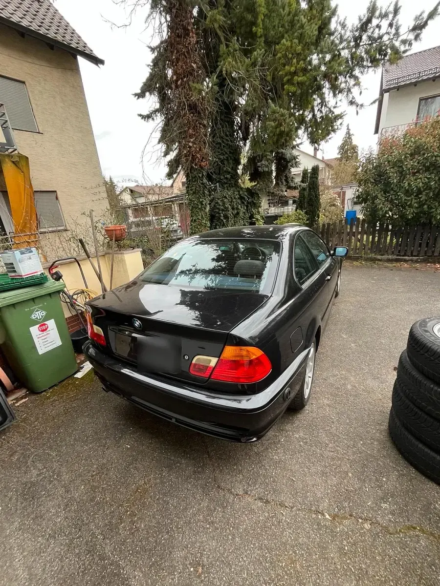 Gebraucht BMW 318 118 PS (86 kW) 2000 Schwarz Coupé