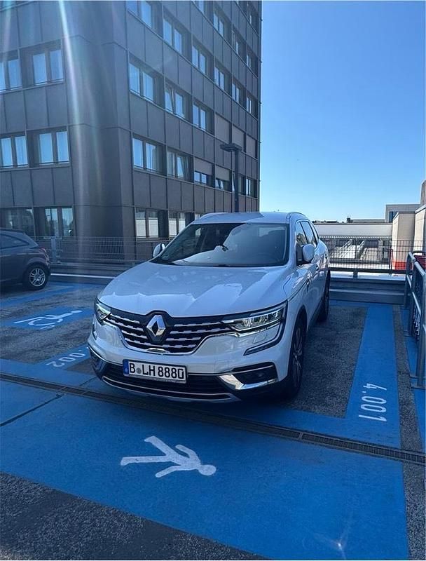 Weiß Gebraucht 2021 Renault Koleos Bose Edition SUV | 24.890 € - Bild 1/4