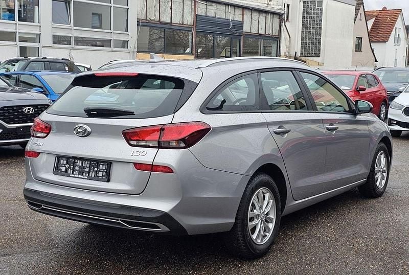Gebraucht Hyundai i30 Comfort 120 PS (88 kW) 2024 Silber Kombi
