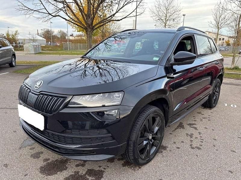 Schwarz Gebraucht 2019 Skoda Karoq SportLine SUV | 11.900 € (Guter Preis) - Bild 1/4